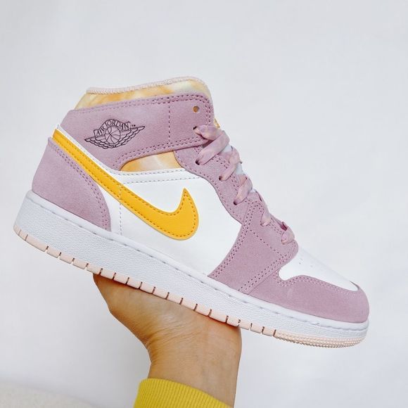 Nike air jordan mid - Picture 1 of 6